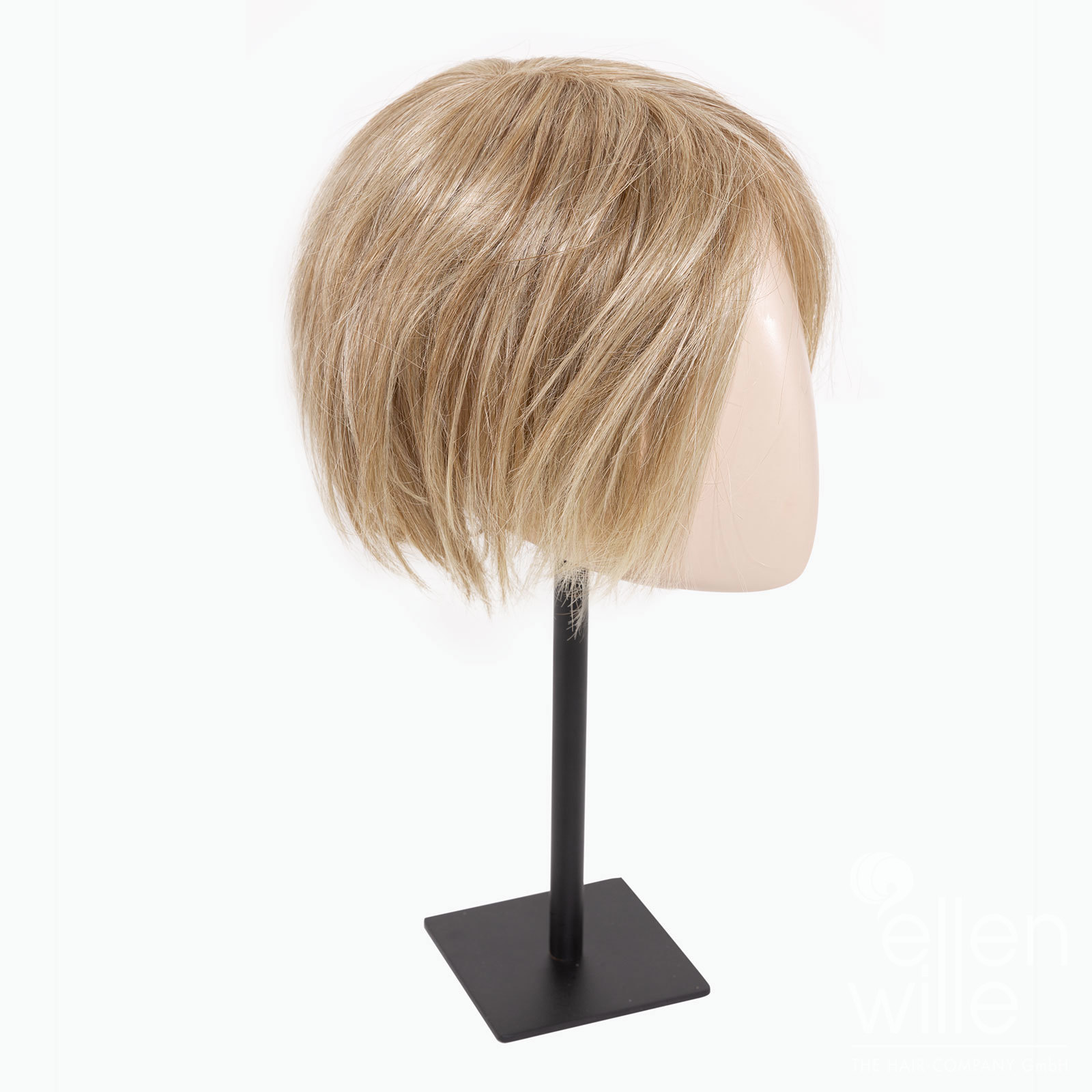 ultra_mannequin.jpg